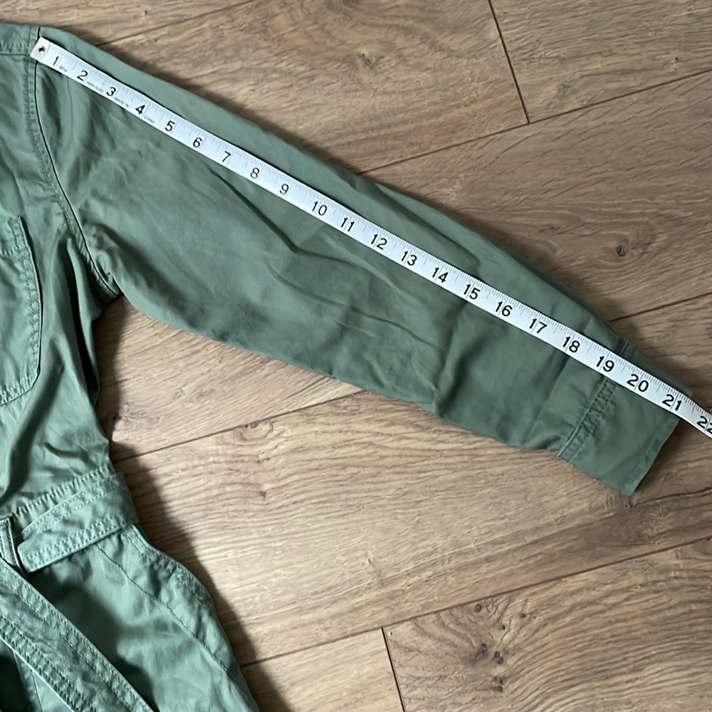 Petite olive green GAP utility romper - Picture 9 of 13